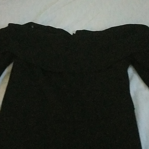 Off The Shoulders Jumpsuit - Picture 3 of 4